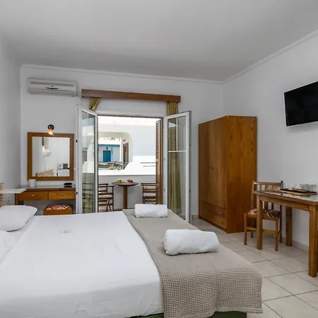 Olive Adamantas (Milos)