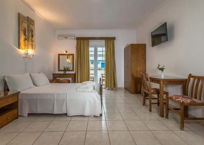 Olive Gasthof Adamantas (Milos)