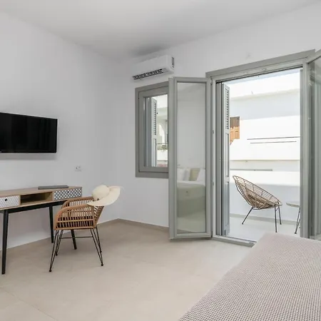 Olive Studios Guest house 2*