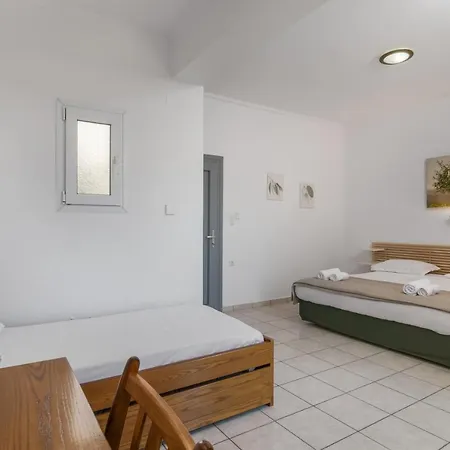 Olive Studios Guest house 2*