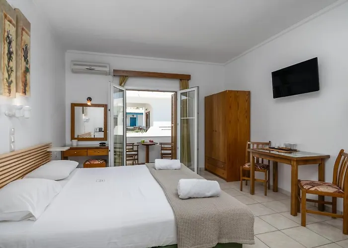 Olive Studios Adamantas (Milos)