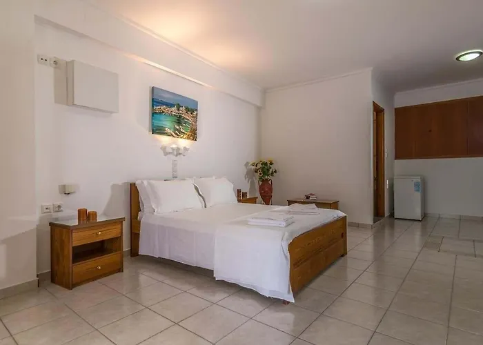 Olive Studios Guest house Adamantas (Milos)